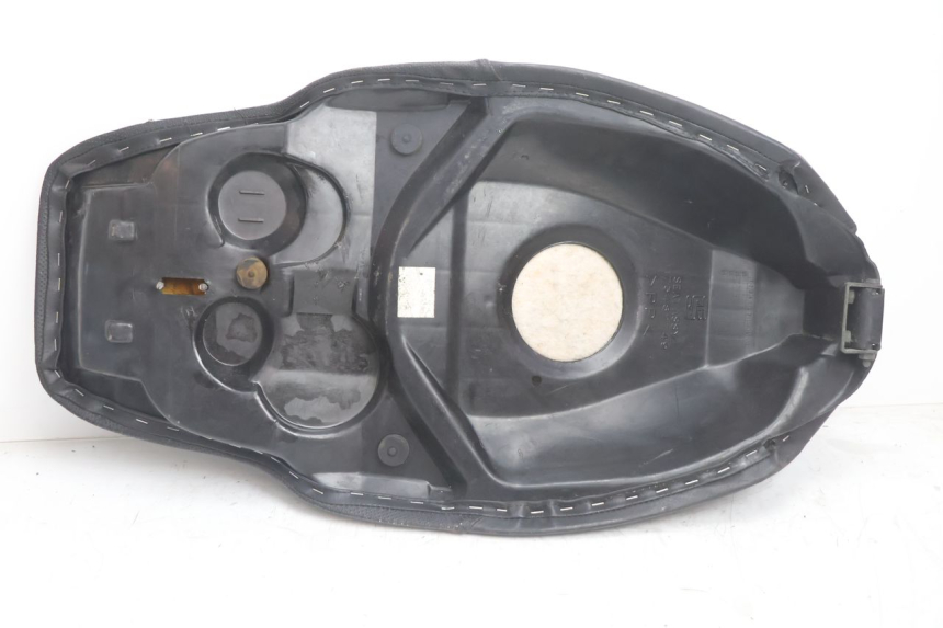 photo de SELLE PEUGEOT SPEEDFIGHT LC 50 (1996 - 2002) - Stato della superficie e materiale