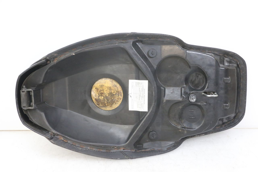 photo de SELLE PEUGEOT SPEEDFIGHT 100 (1997 - 2007) - Stato della superficie e materiale