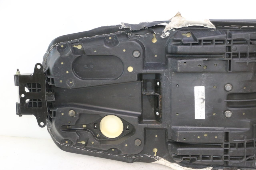 photo de SELLA CAN-AM SPYDER RS 1000 (2008 - 2012) - Marcature e riferimenti originali