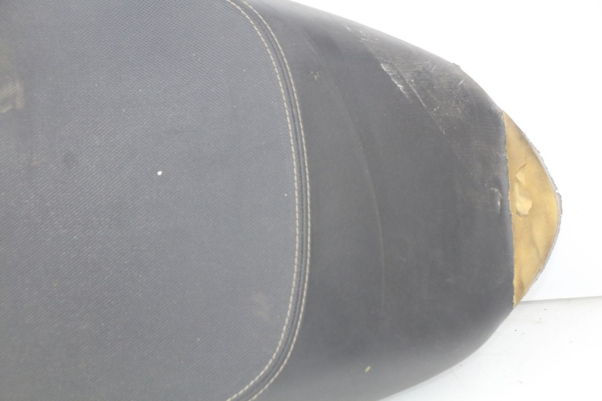 photo de SELLE PEUGEOT STREETZONE 4T 50 (2018 - 2023) - Foto prodotto supplementare