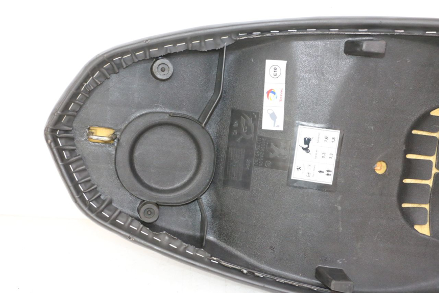 photo de SELLA PEUGEOT STREETZONE I 2T 50 (2018 - 2020) - Ricambio usato controllato