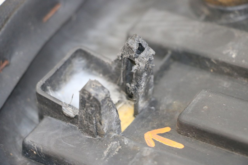 photo de SELLE MBK STUNT NAKED 50 (2004 - 2018) - Zoom sullo stato d'uso