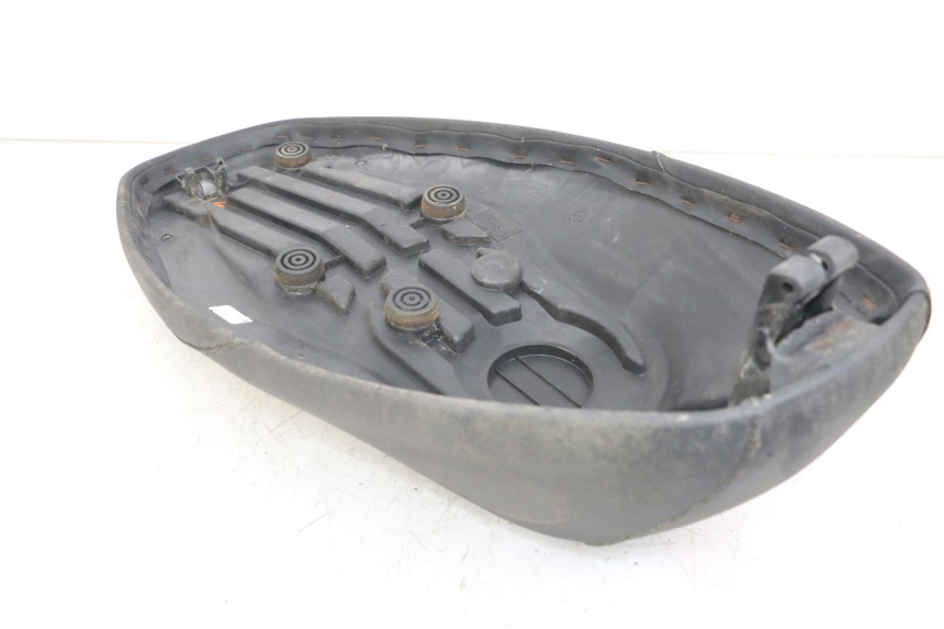 photo de SELLE MBK STUNT NAKED 50 (2004 - 2018) - Marcature e riferimenti originali