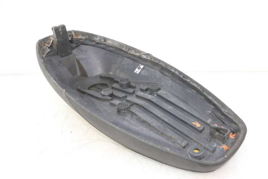 photo de SELLE MBK STUNT NAKED 50 (2004 - 2018) - Vista d'insieme del prodotto