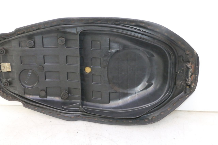 photo de SELLA KYMCO SUPER 8 2T 50 (2007 - 2013) - Foto prodotto supplementare
