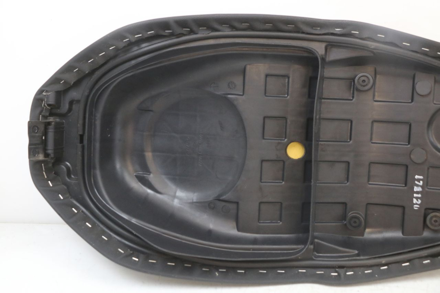 photo de SELLA KYMCO SUPER 8 4T 50 (2018 - 2020) - Primo piano tecnico