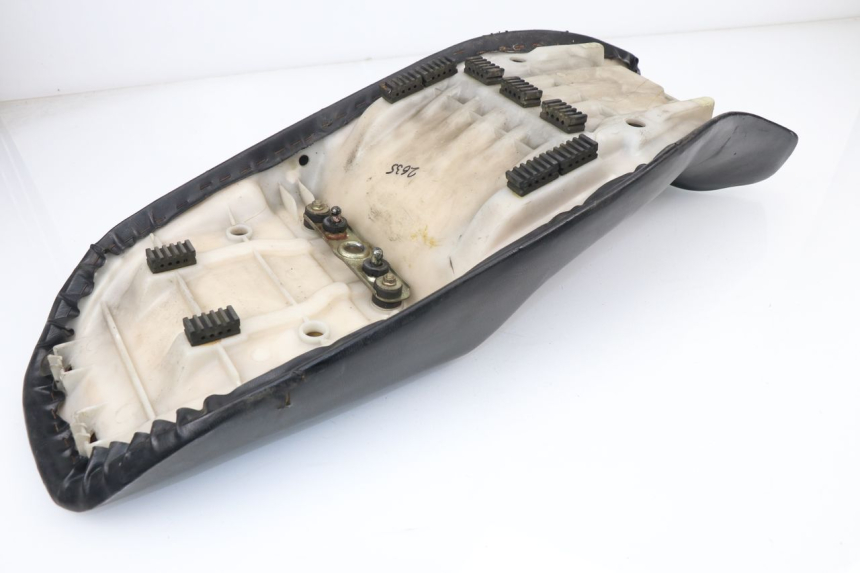 photo de SELLA SUZUKI GSX F GSXF 750 (1988 - 1998) - Primo piano ad alta risoluzione