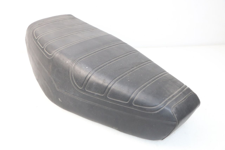 photo de SELLA PEUGEOT SX 80 (1986 - 1995) - Altra angolazione