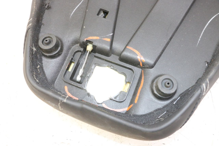 photo de SELLE APRILIA SXR 50 (2021 - 2023) - Focus sulla struttura