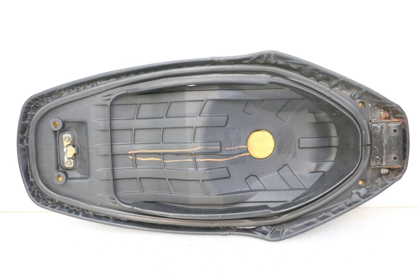 photo de SELLE SYM ORBIT III 3 4T 50 (2018 - 2021) - Zoom sullo stato d'uso