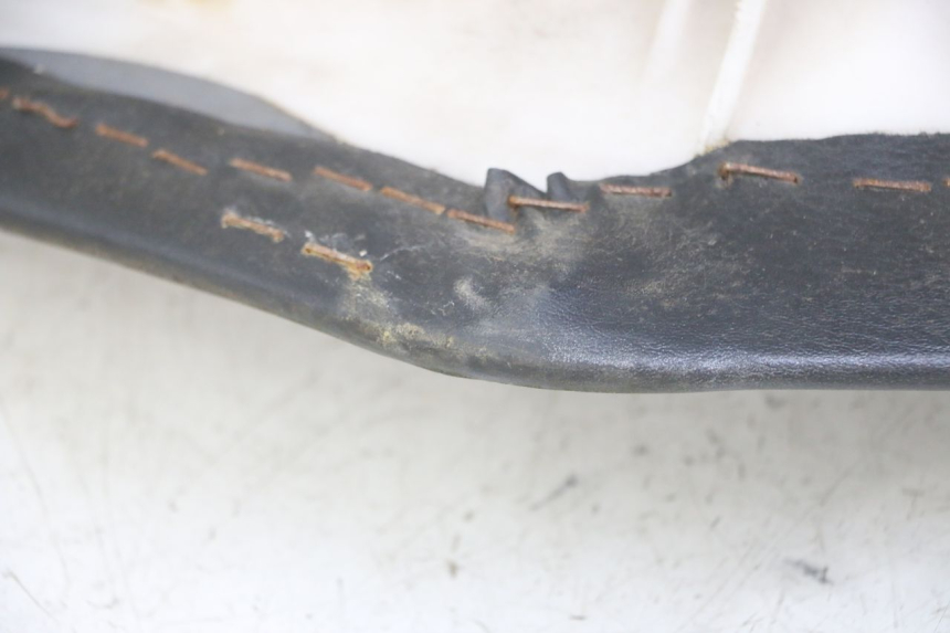 photo de SELLA YAMAHA TDR DELTABOX 125 (1997 - 2003) - Dettagli dei punti di fissaggio