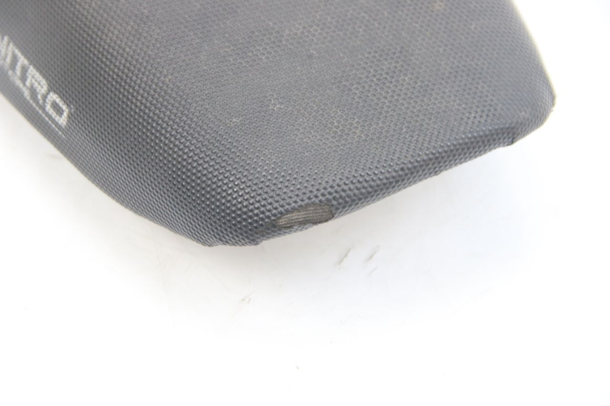 photo de SELLA NITRO MOTORS THUNDER 125 - Primo piano tecnico