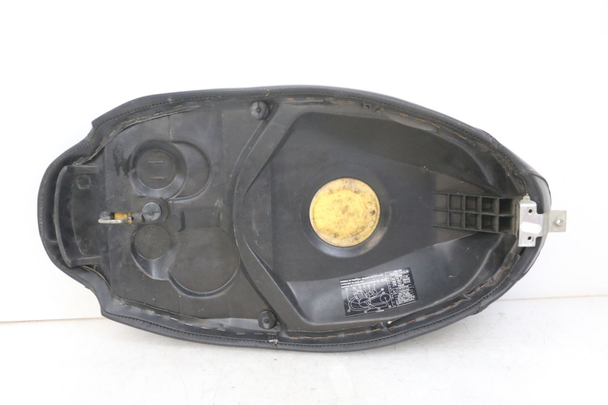 photo de SELLE PEUGEOT TKR TREKKER FURIOUS 50 (2005 - 2014) - Focus sulla struttura