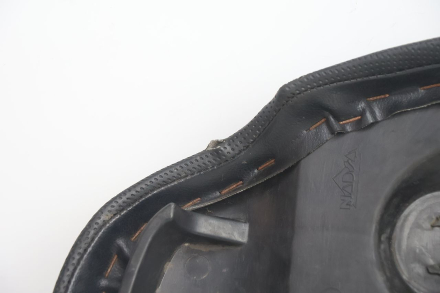 photo de SELLA PEUGEOT TREKKER TKR 50 (2005 - 2014) - Caratteristiche distintive