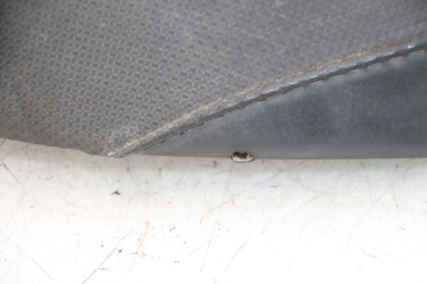 photo de SELLA PEUGEOT TREKKER 50 (1995 - 2004) - Caratteristiche distintive