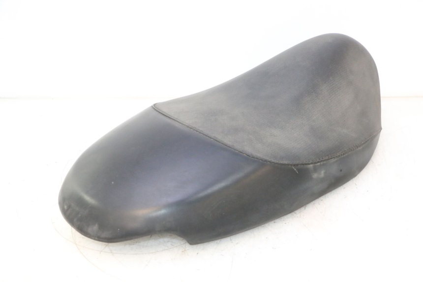 photo de SELLA PEUGEOT TREKKER 50 (1995 - 2004) - Focus sulla struttura