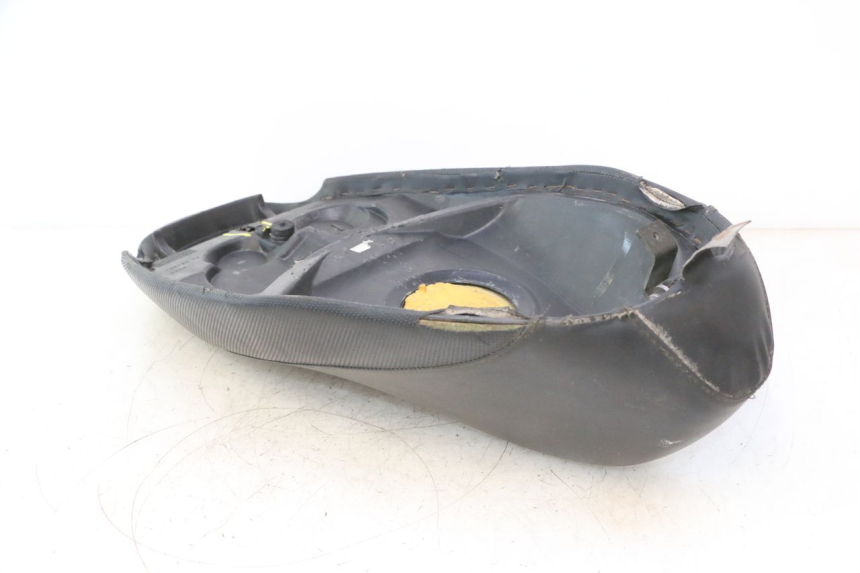 photo de SELLA PEUGEOT TREKKER 50 (1995 - 2004) - Foto prodotto supplementare
