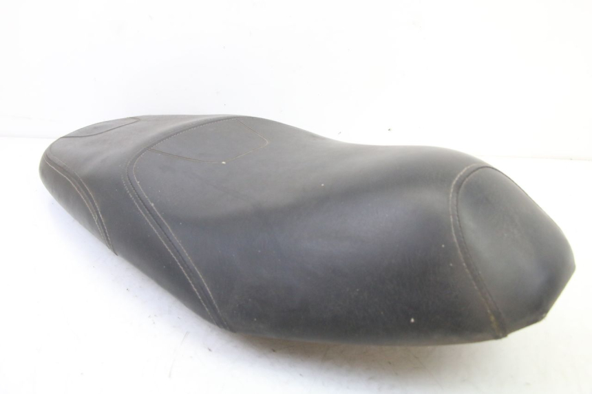 photo de SELLE PEUGEOT TWEET 4T 50 (2014 - 2019) - Ricambio usato controllato