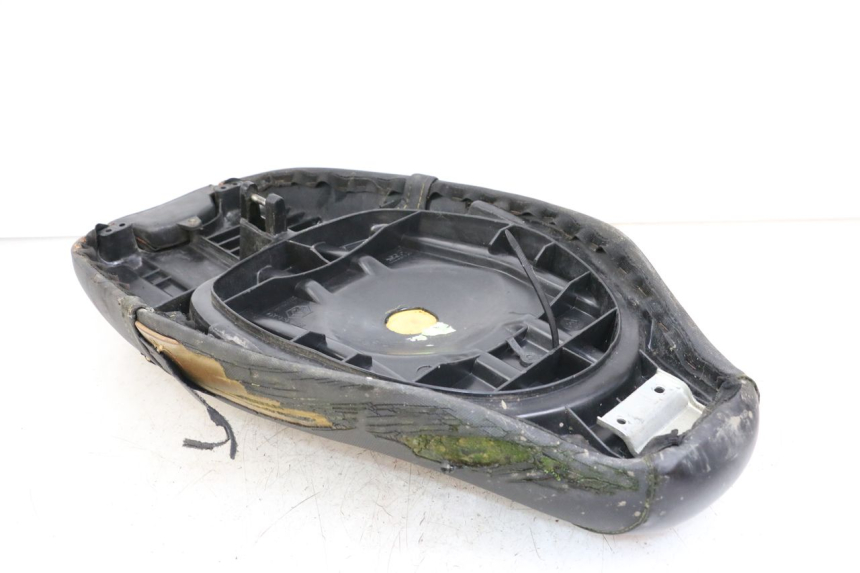 photo de SELLA PIAGGIO TYPHOON 50 (2000 - 2009) - Zoom sullo stato d'uso