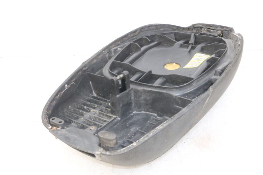 photo de SELLE PIAGGIO TYPHOON 80 (1994 - 1997) - Caratteristiche distintive