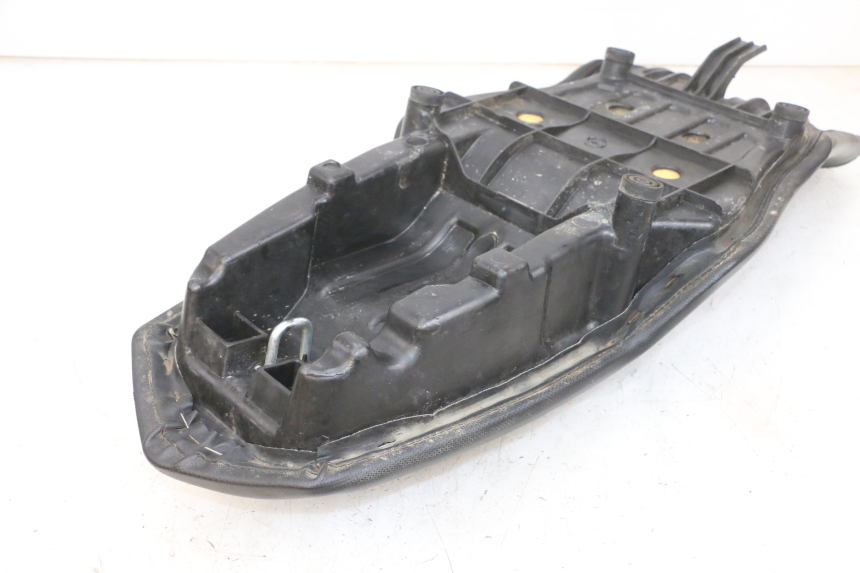 photo de SELLA YAMAHA TZR 50 (2008 - 2016) - Altra vista dell'articolo