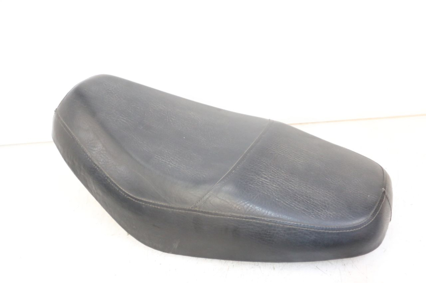 photo de SELLE UNIVERSAL BIKE ZN50QT-11B 50 (2018 - 2021) - Zoom sullo stato d'uso