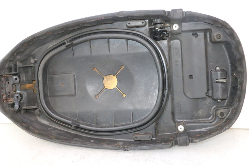 photo de SELLE PIAGGIO VESPA S 2T 50 (2007 - 2014) - Altra angolazione