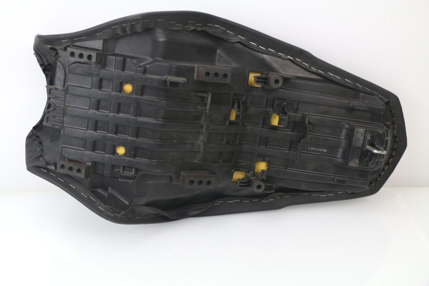 photo de SELLA HONDA VFR F 1200 (2010 - 2015) - Dettagli dei punti di fissaggio