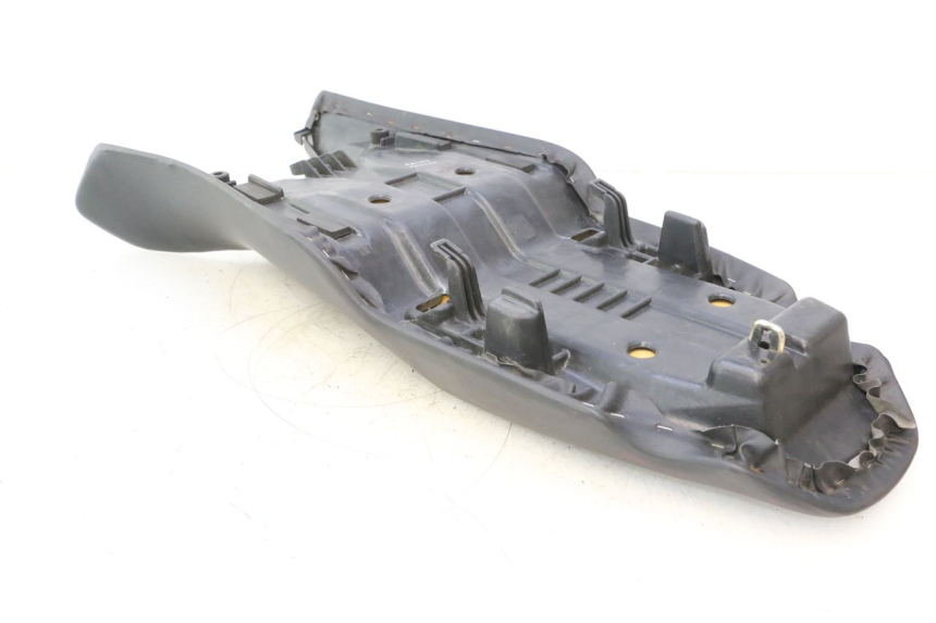 photo de SELLA HONDA VFR FI RC46 800 (1998 - 2001) - Primo piano tecnico
