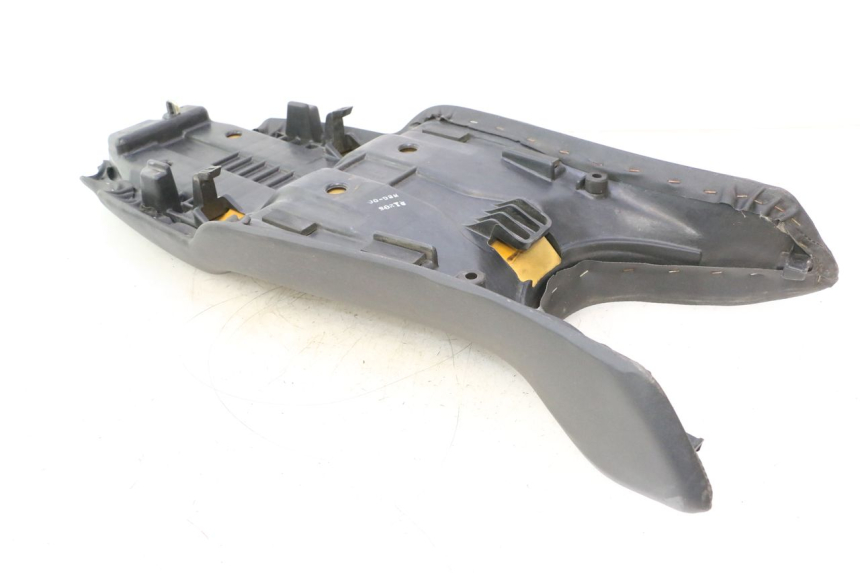 photo de SELLA HONDA VFR FI RC46 800 (1998 - 2001) - Dettagli dei punti di fissaggio