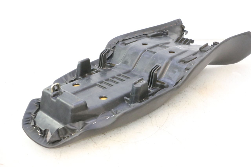 photo de SELLA HONDA VFR FI RC46 800 (1998 - 2001) - Stato della superficie e materiale