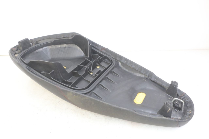 photo de SELLE HONDA VISION NSC R 50 (2013 - 2015) - Dettaglio del componente