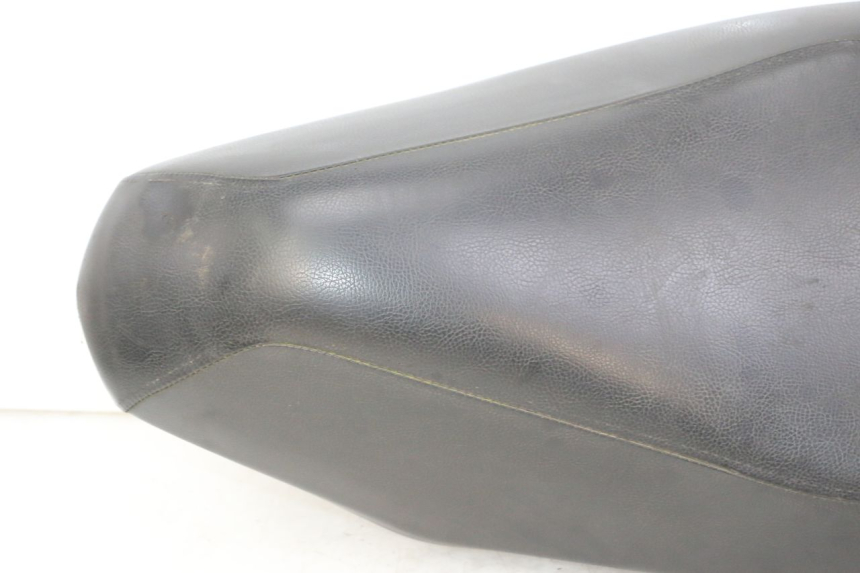 photo de SELLE PEUGEOT VIVACITY NEW 2T 50 (2008 - 2017) - Angolazione alternativa