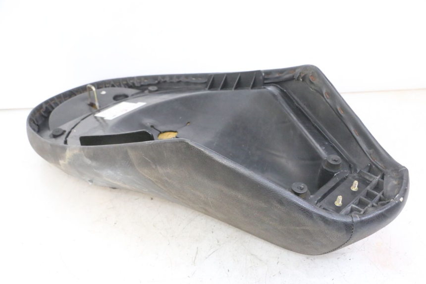 photo de SELLE PEUGEOT VIVACITY NEW 4T 50 (2008 - 2017) - Foto prodotto supplementare