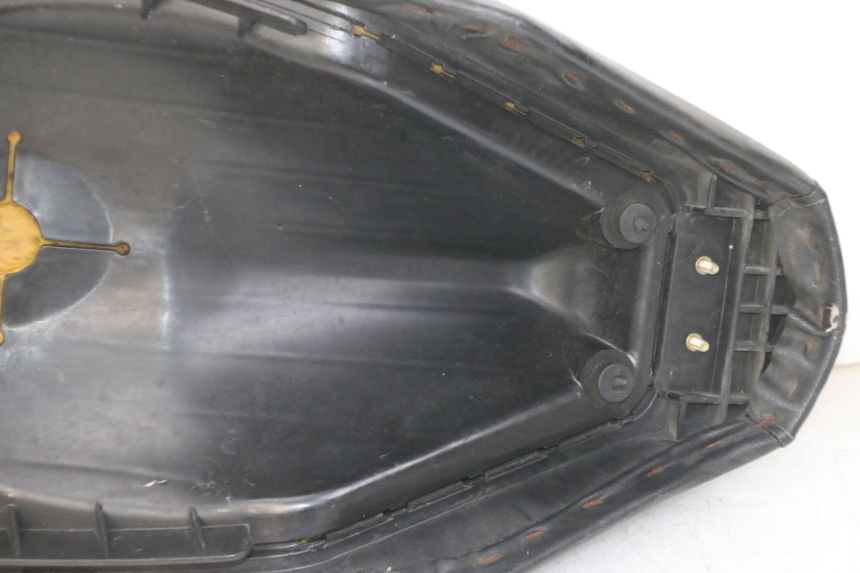 photo de SELLE PEUGEOT VIVACITY NEW 4T 50 (2008 - 2017) - Focus sulla struttura