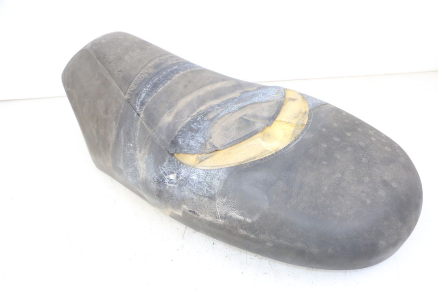 photo de SELLE PEUGEOT VIVACITY NEW 4T 50 (2008 - 2017) - Dettagli dei punti di fissaggio