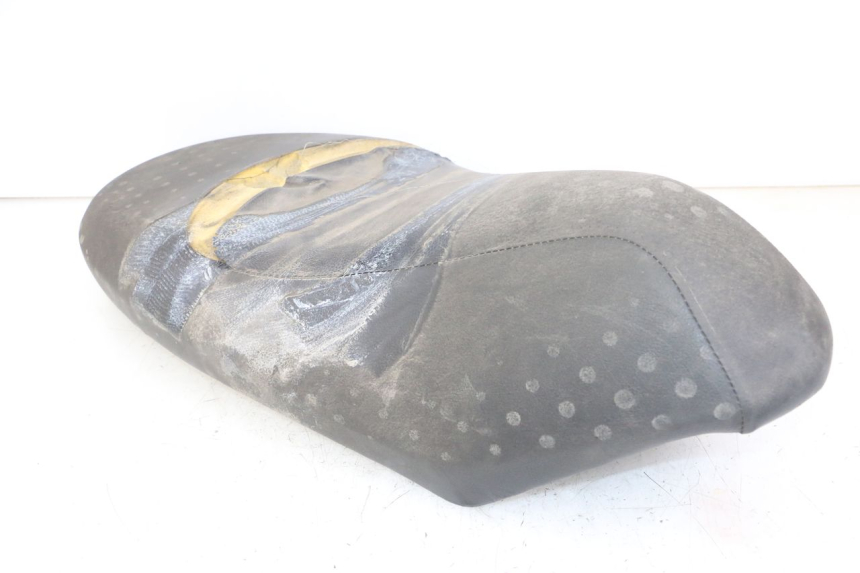 photo de SELLE PEUGEOT VIVACITY NEW 4T 50 (2008 - 2017) - Marcature e riferimenti originali