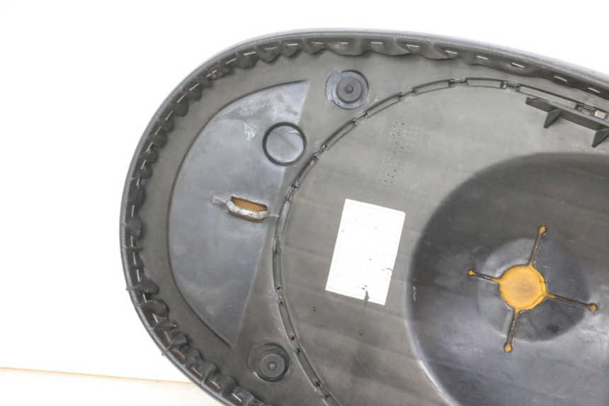 photo de SELLE PEUGEOT VIVACITY NEW 4T 50 (2008 - 2017) - Zoom sui componenti