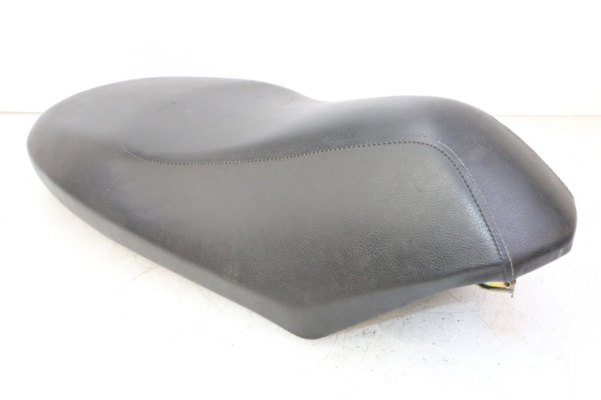 photo de SELLE PEUGEOT VIVACITY NEW 4T 50 (2008 - 2017) - Vista d'insieme del prodotto