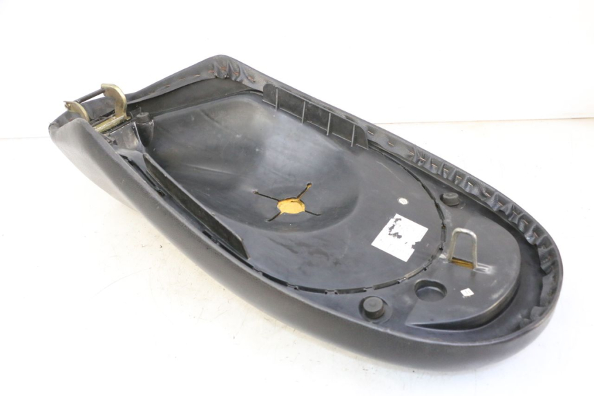 photo de SELLE PEUGEOT VIVACITY NEW 4T 50 (2008 - 2017) - Vista d'insieme del prodotto