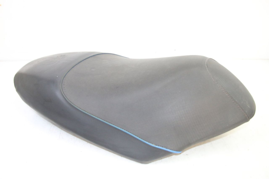 photo de SELLA PEUGEOT VIVACITY 50 (2004 - 2009) - Zoom sullo stato d'uso