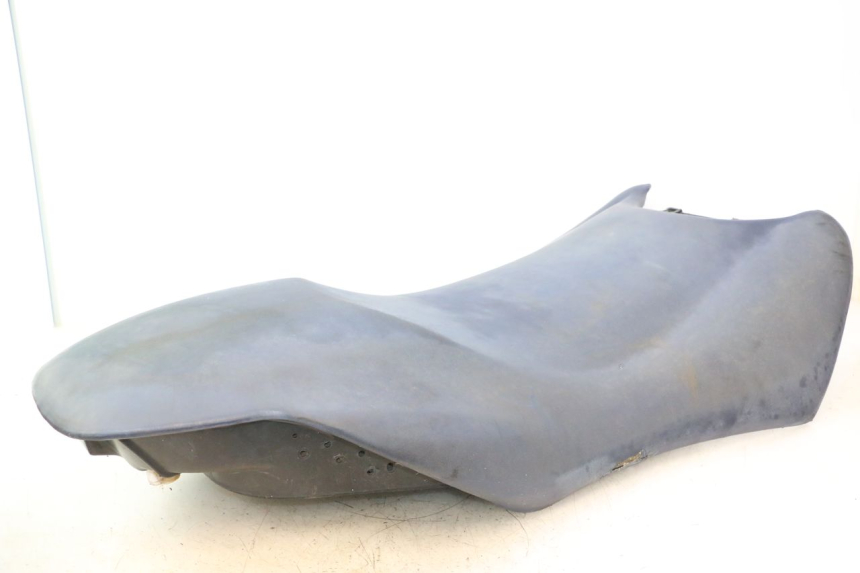 photo de SELLA YAMAHA WAVE RUNNER GP R 1200 (2000 - 2003) - Marcature e riferimenti originali