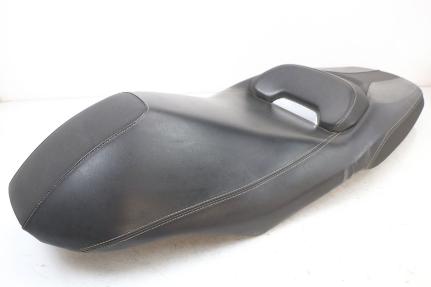 photo de SELLE YAMAHA XMAX X-MAX ABS 125 (2017 - 2020) - Primo piano tecnico