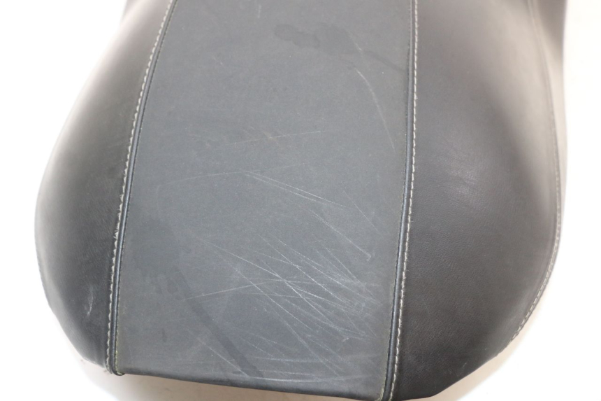 photo de SELLE YAMAHA XMAX X-MAX ABS 125 (2017 - 2020) - Vista d'insieme del prodotto