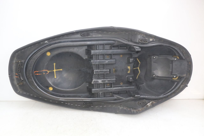 photo de SELLE YAMAHA X-MAX XMAX 250 (2006 - 2009) - Dettaglio del componente