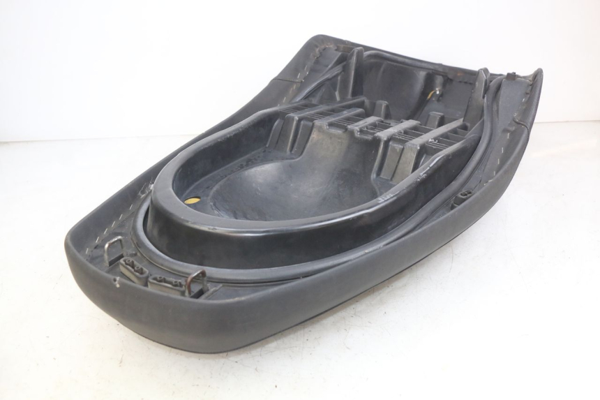 photo de SELLE YAMAHA X-MAX XMAX 250 (2006 - 2009) - Altra vista dell'articolo