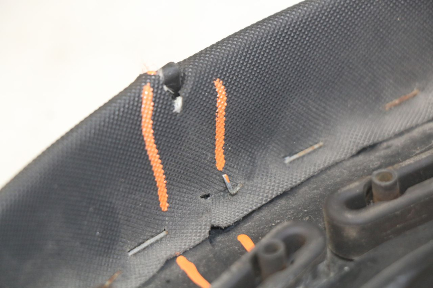 photo de SELLE YAMAHA X-MAX XMAX 250 (2006 - 2009) - Primo piano tecnico