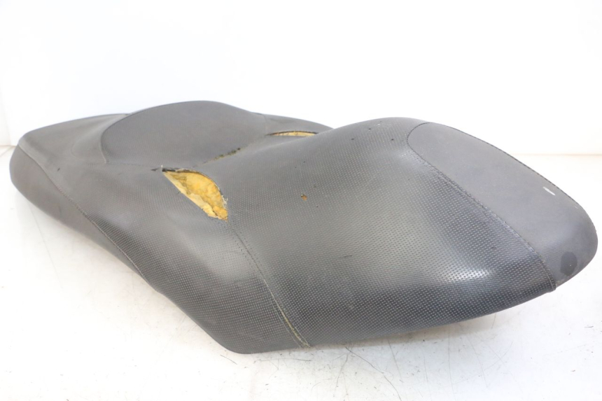 photo de SELLE YAMAHA XMAX X-MAX 125 (2006 - 2009) - Dettaglio del componente