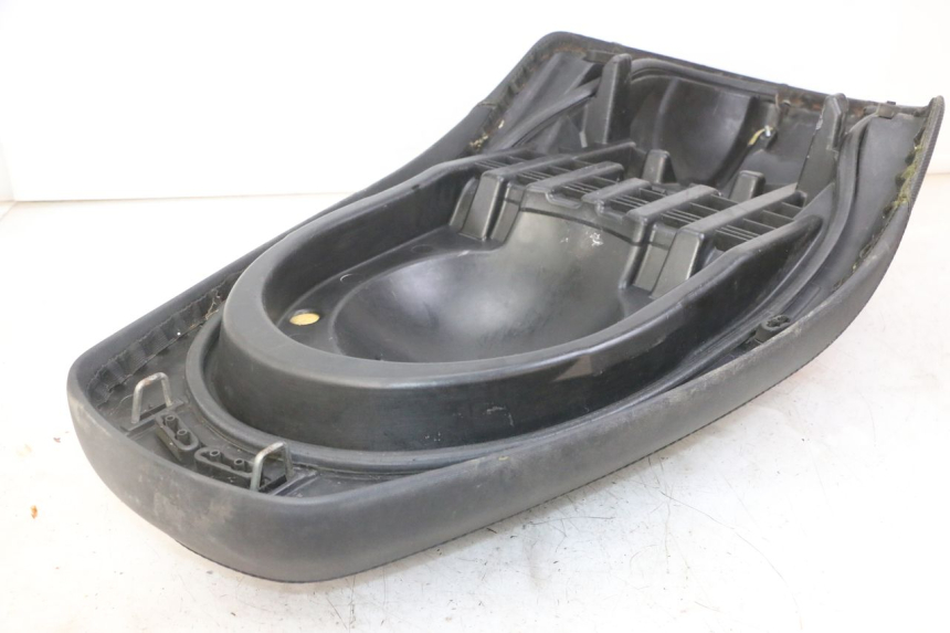 photo de SELLE YAMAHA XMAX X-MAX 125 (2006 - 2009) - Altra vista dell'articolo