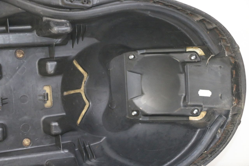 photo de SELLE YAMAHA XMAX X-MAX 125 (2006 - 2009) - Primo piano ad alta risoluzione